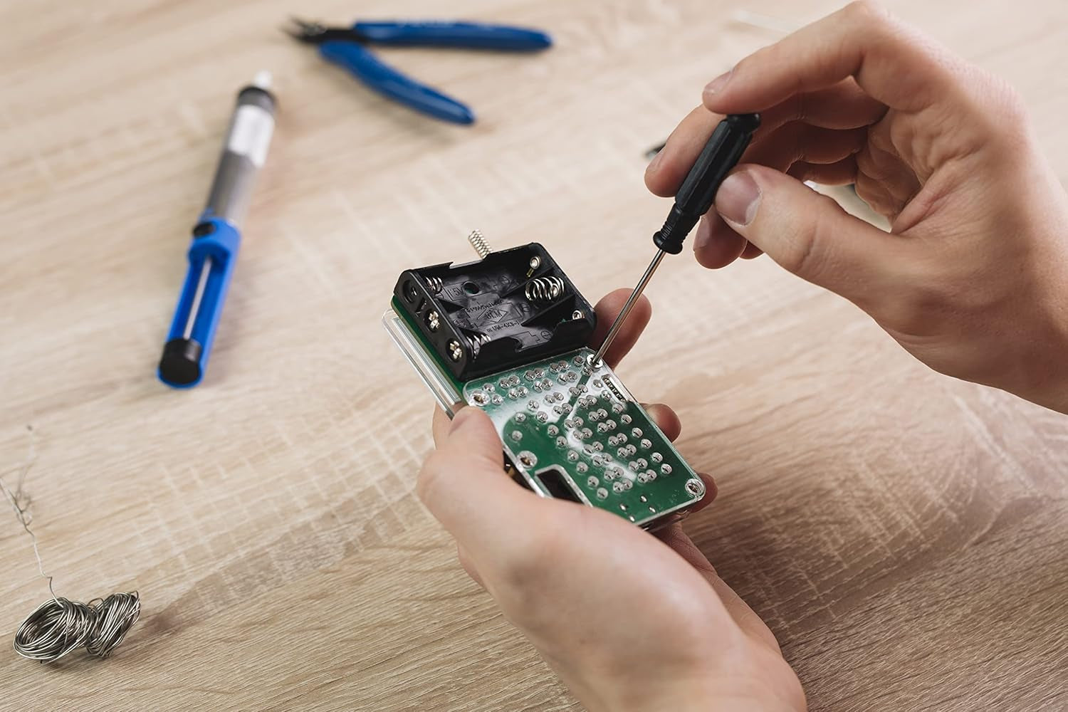 Chatter - DIY Encrypted Wireless Communicator | Learn Electronics and Coding | Engineering Kit | STEM Projects for Kids Ages 11+ | Science Kits for Kids | STEM Toy